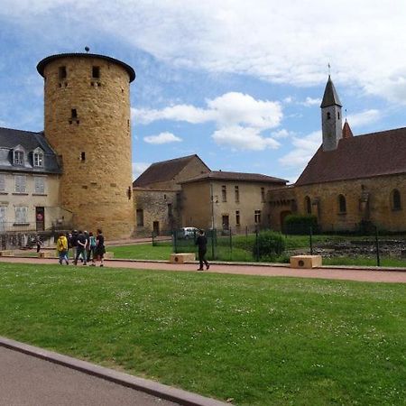 Le Chantemerle Climatise Briennon Room photo